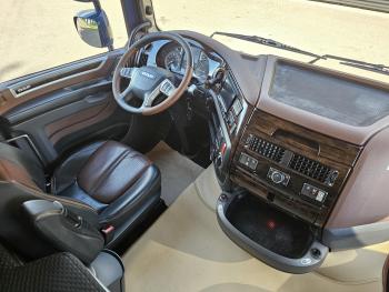 DAF XF 530 SSC 6x2 VDL HOOKLIFT 660 cm